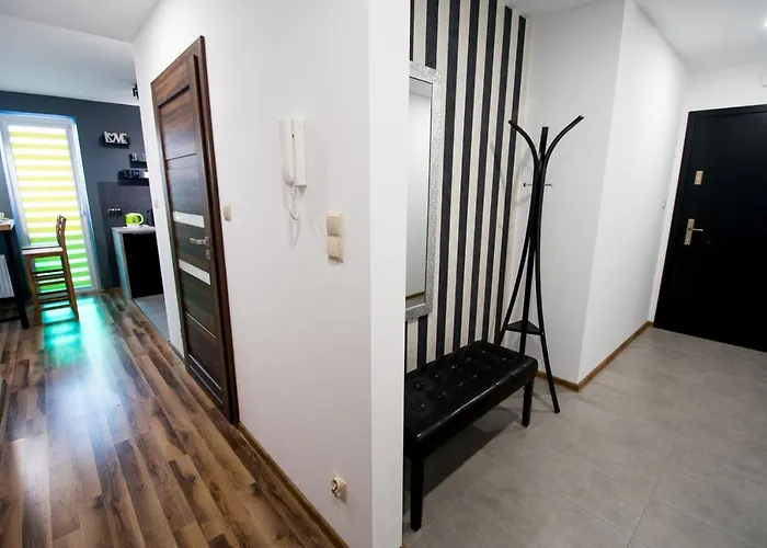 شقة Kustronia Z Garazem *